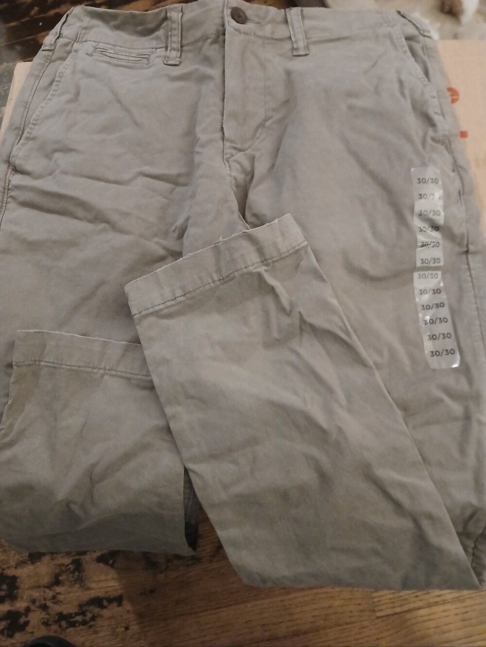 American Eagle Outfitters Light Gray Chino Pants